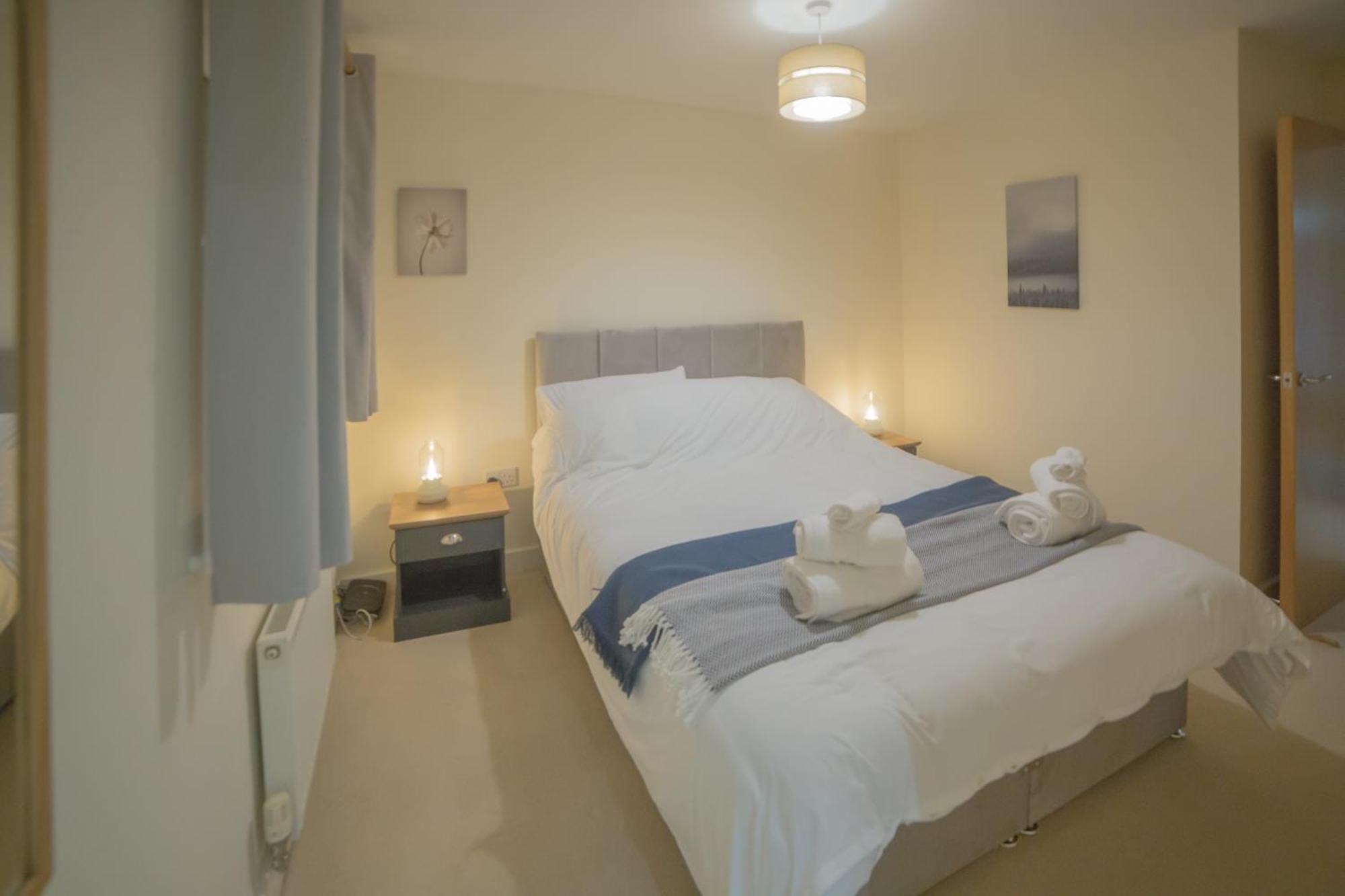 Villa Sleeps9 Parking&Garage 17 Mins To Gatwick, 30 To London Merstham Exterior foto